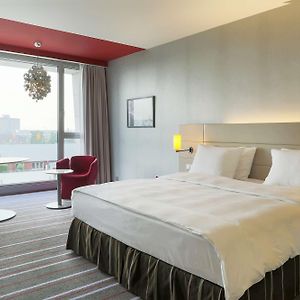 Premium Queen Room